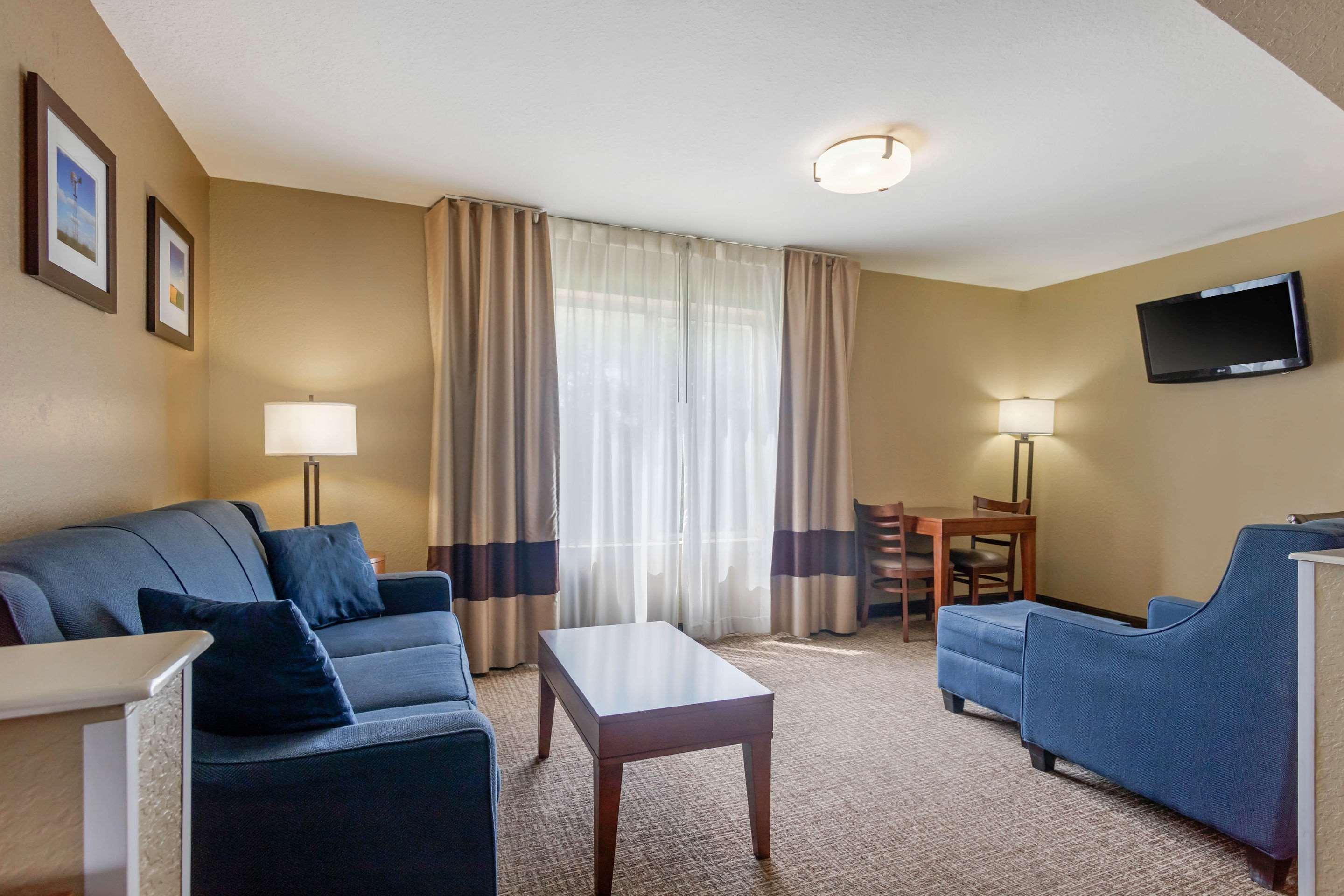 Comfort Inn & Suites פיטסבורג מראה חיצוני תמונה